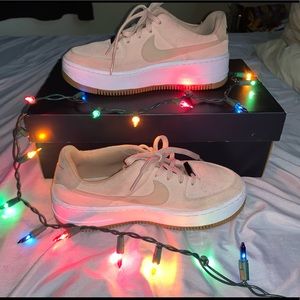 Nike Airforce 1’s Sage Low